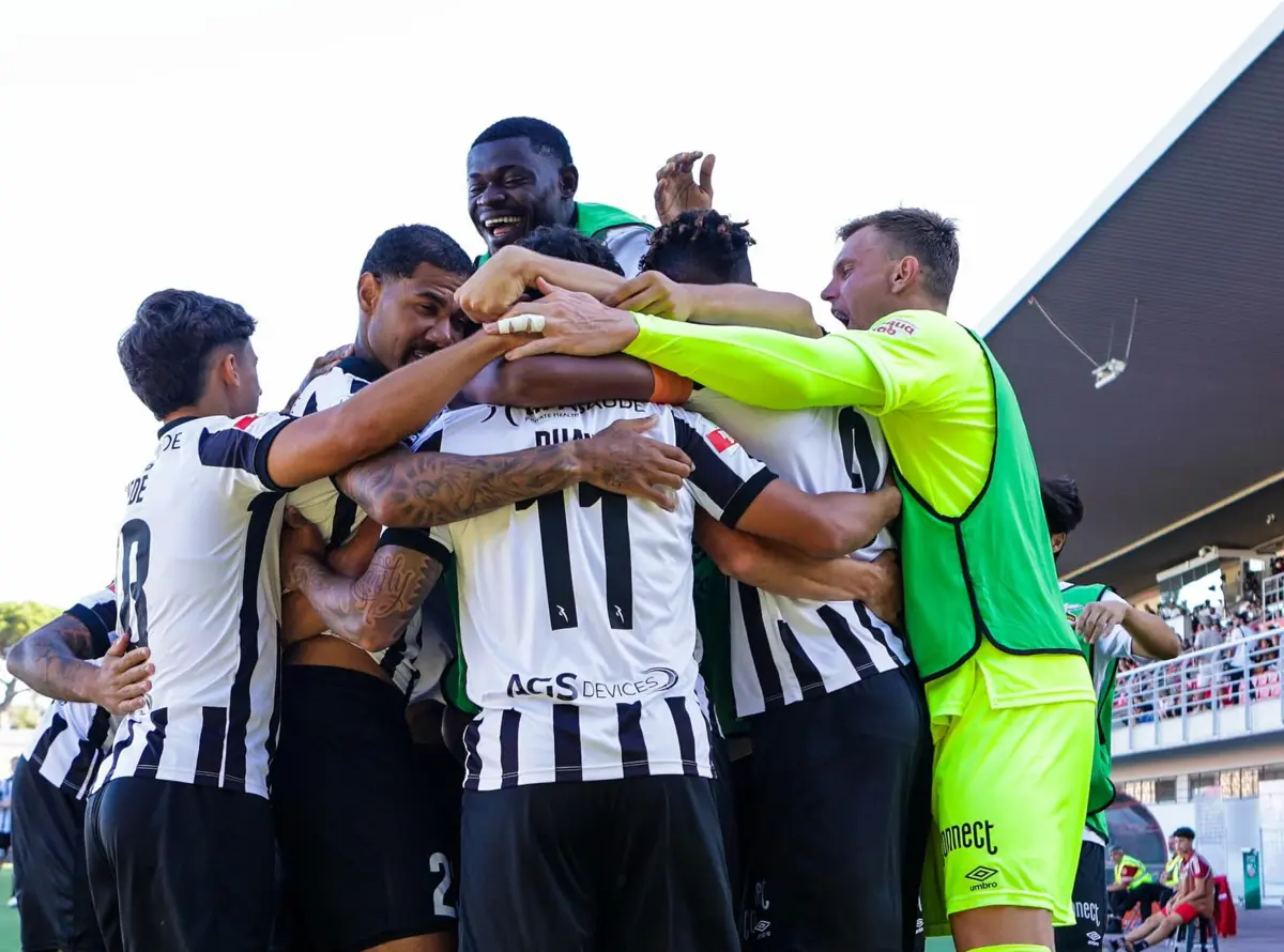 Imagem de contexto do artigo Um central na baliza: Portimonense alcança triunfo épico diante do Benfica B