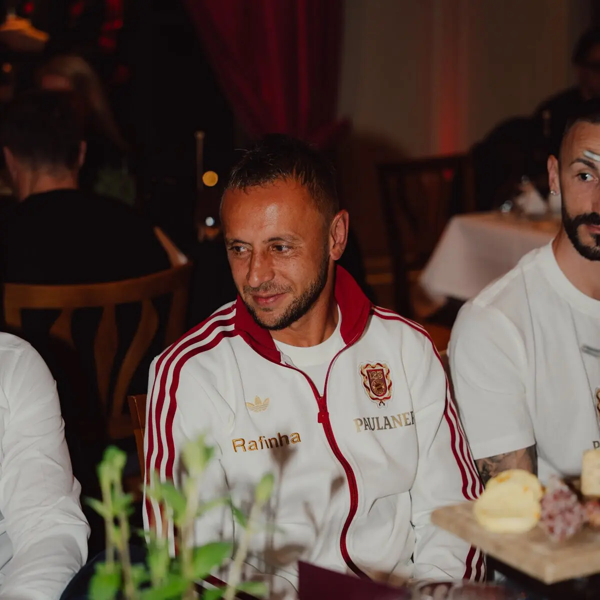 Rafinha em evento do Bayern