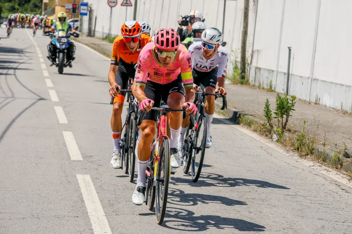 Rui Costa acelera na liderança do Campeonato Nacional (João Fonseca/FP Ciclismo)