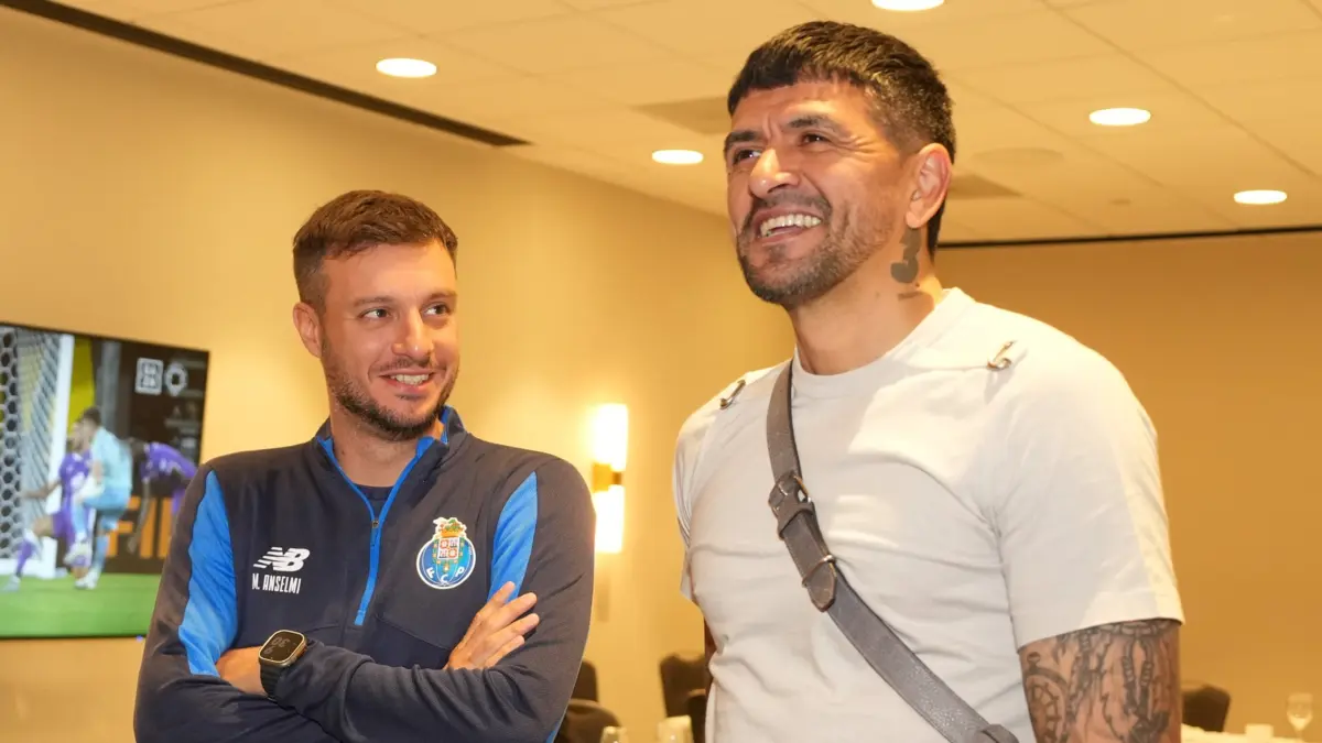 Imagem de contexto do artigo Cubillas e Lucho González fizeram visita ao FC Porto em Atlanta
