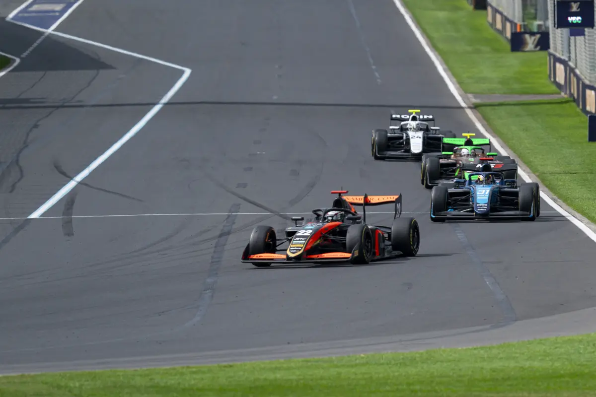Imagem de contexto do artigo Ivan Domingues em 21.º lugar na primeira corrida do GP Austrália de Fórmula 3