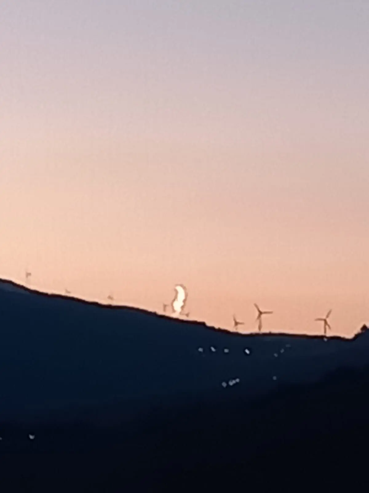 Imagem de contexto do artigo Bola de fogo no céu intriga muitos no Norte de Portugal. Veja as imagens