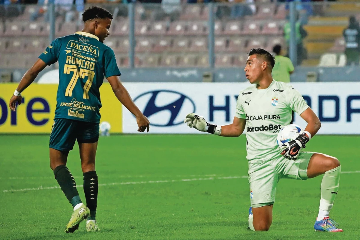 Diego Enríquez joga no Sporting de Cristal, do Peru (créditos: CONNIE FRANCE / AFP)