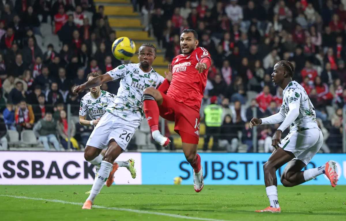 Pavlidis marcou três golos e foi um terror para a defesa do Moreirense