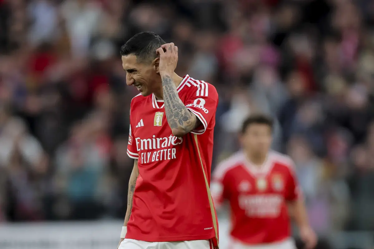 Adeptos vão pedir a Di María para ficar no Benfica (créditos: (Gerardo Santos / Global Imagens)