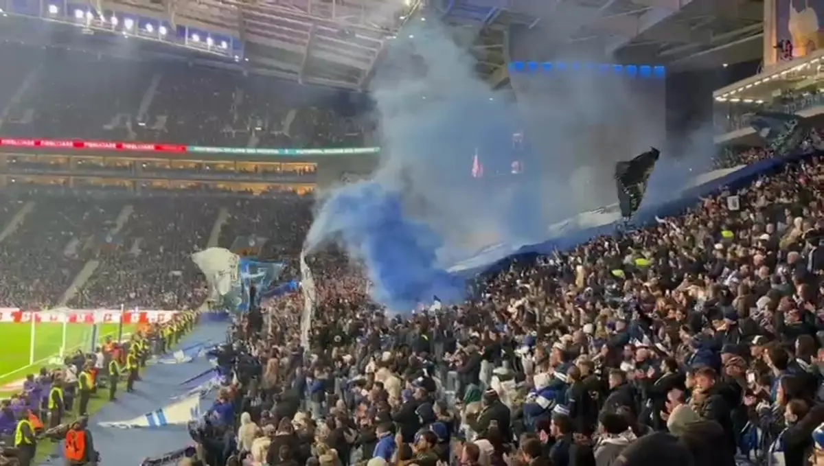 Imagem de contexto do artigo Super Dragões não esquecem Pinto da Costa. Veja o momento