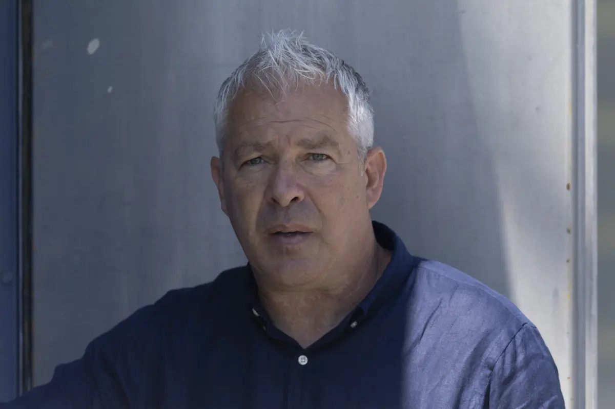 Imagem de contexto do artigo Jorge Costa e a renovação de Rodrigo Mora: "É este o caminho..."