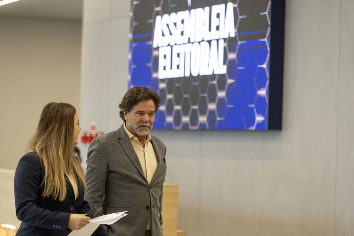 Imagem de contexto do artigo Paulo Lopo, presidente do Estrela: "Sou contra a redução de clubes na I Liga"