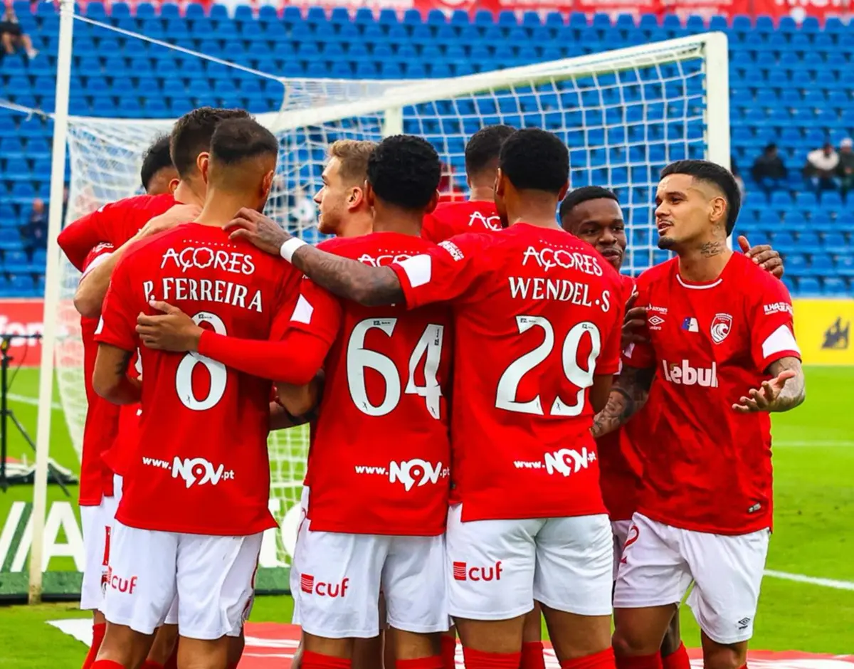 Imagem de contexto do artigo Santa Clara regressa às vitórias, Casa Pia prolonga série sem triunfos