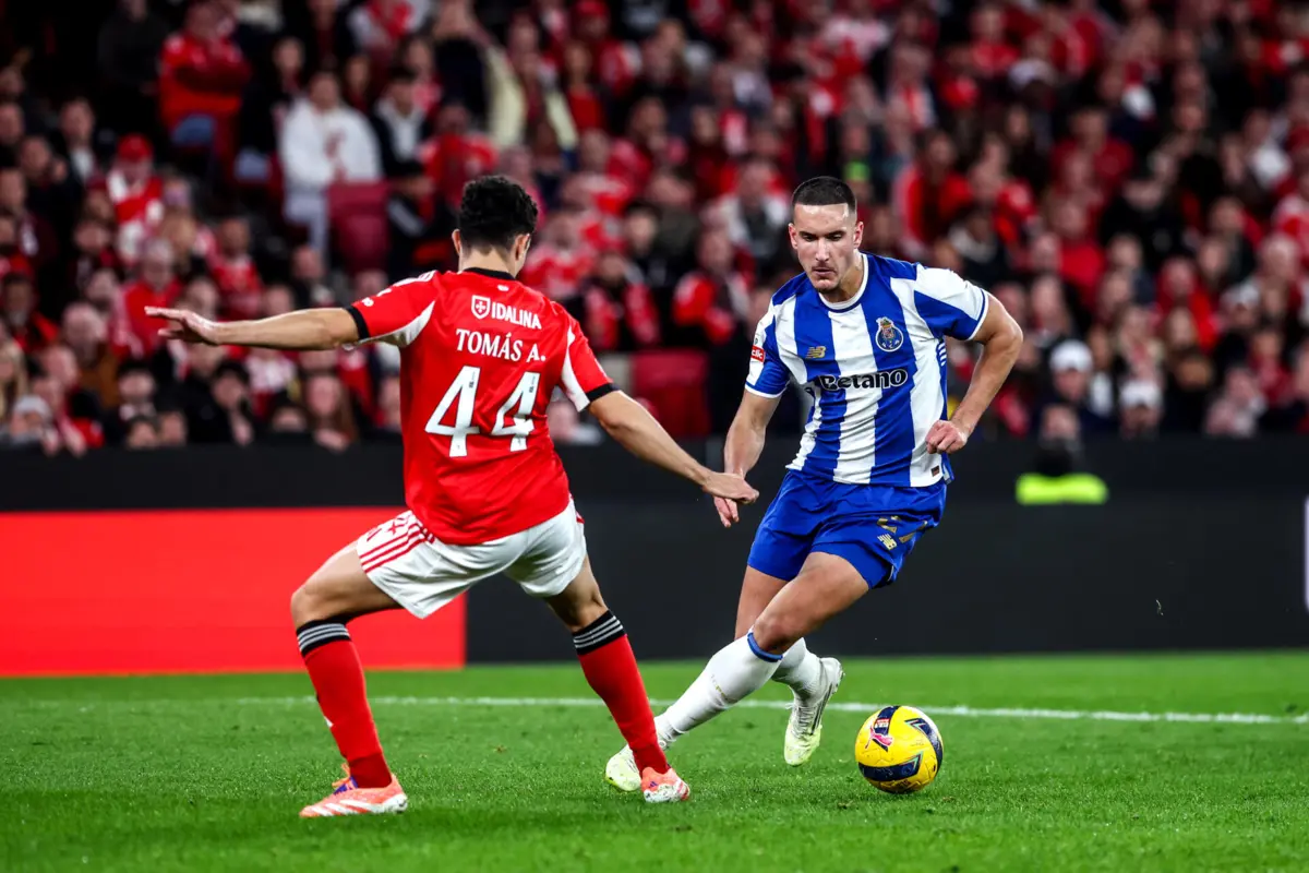 Imagem de contexto do artigo Jogadores do Benfica levaram nomes de mulheres nas costas da camisola