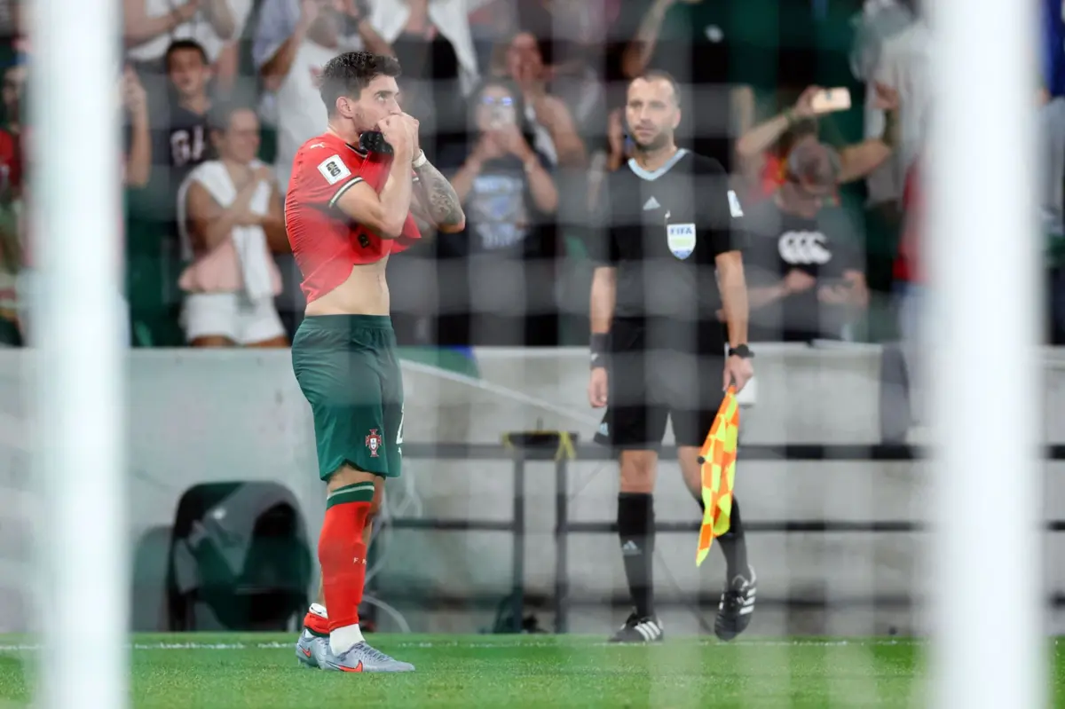 Rúben Neves marcou o golo da vitória