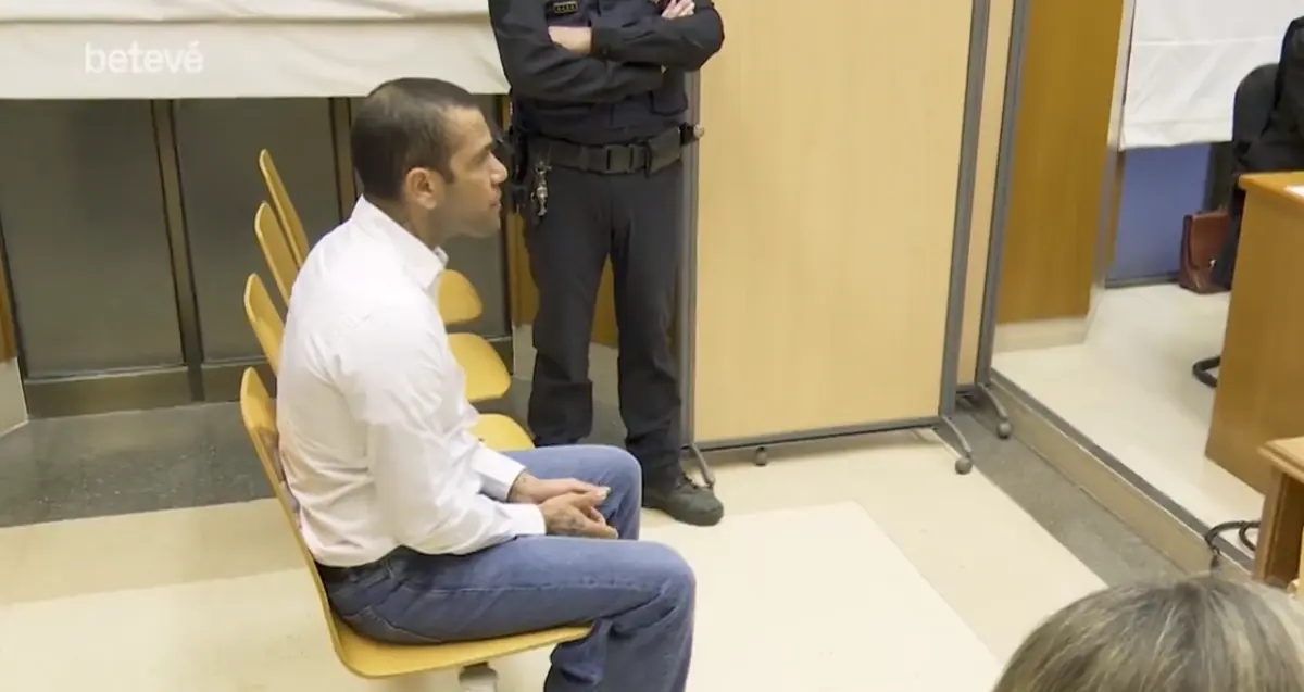 Imagem de contexto do artigo Dani Alves pede liberdade provisória em Tribunal: "Não vou fugir"