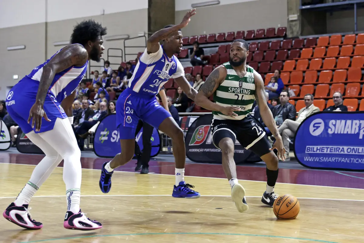 Imagem de contexto do artigo Sporting conquista a Taça de Portugal de basquetebol ao bater o FC Porto na final