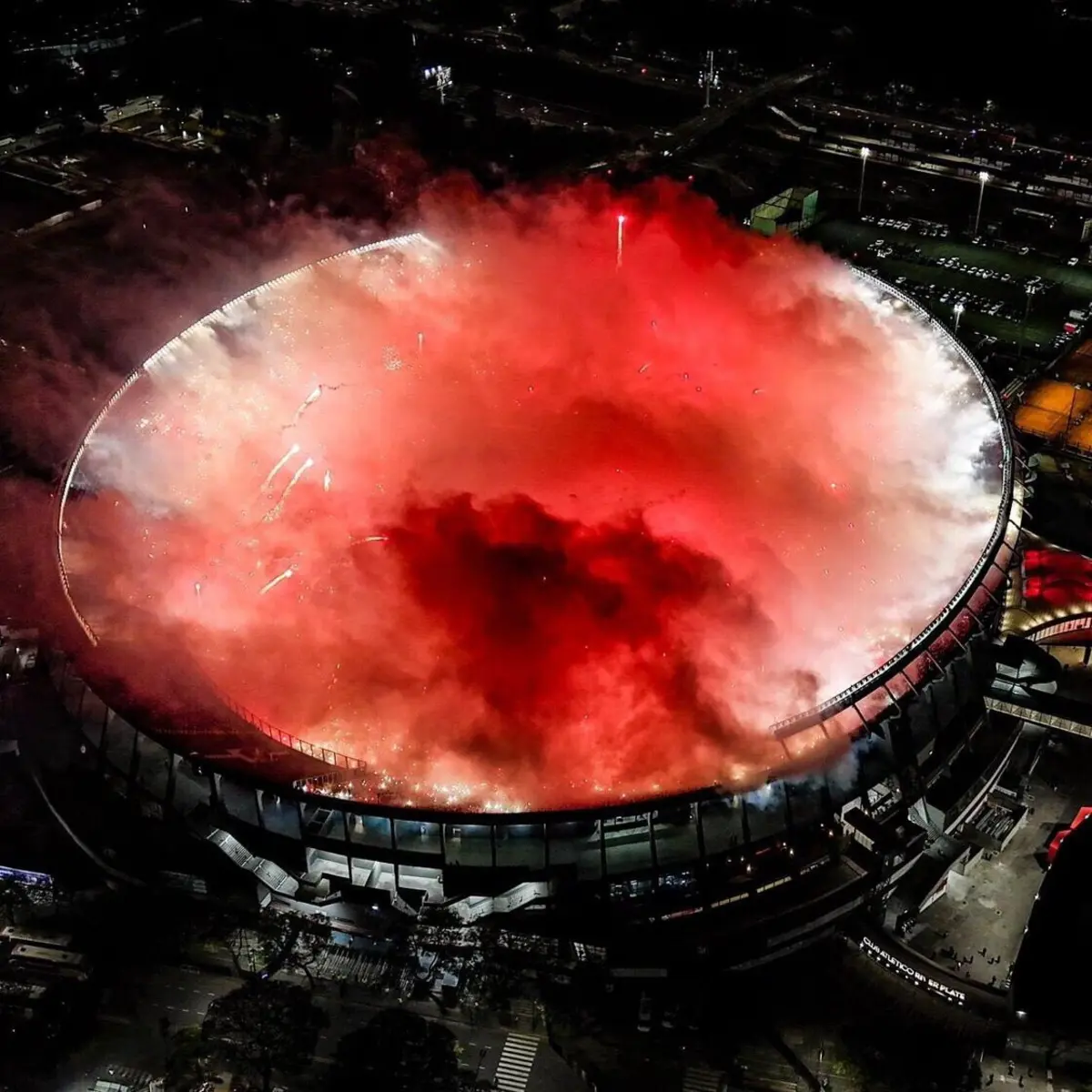 Imagem de contexto do artigo CONMEBOL interdita o estádio do River Plate por pirotecnia na Libertadores