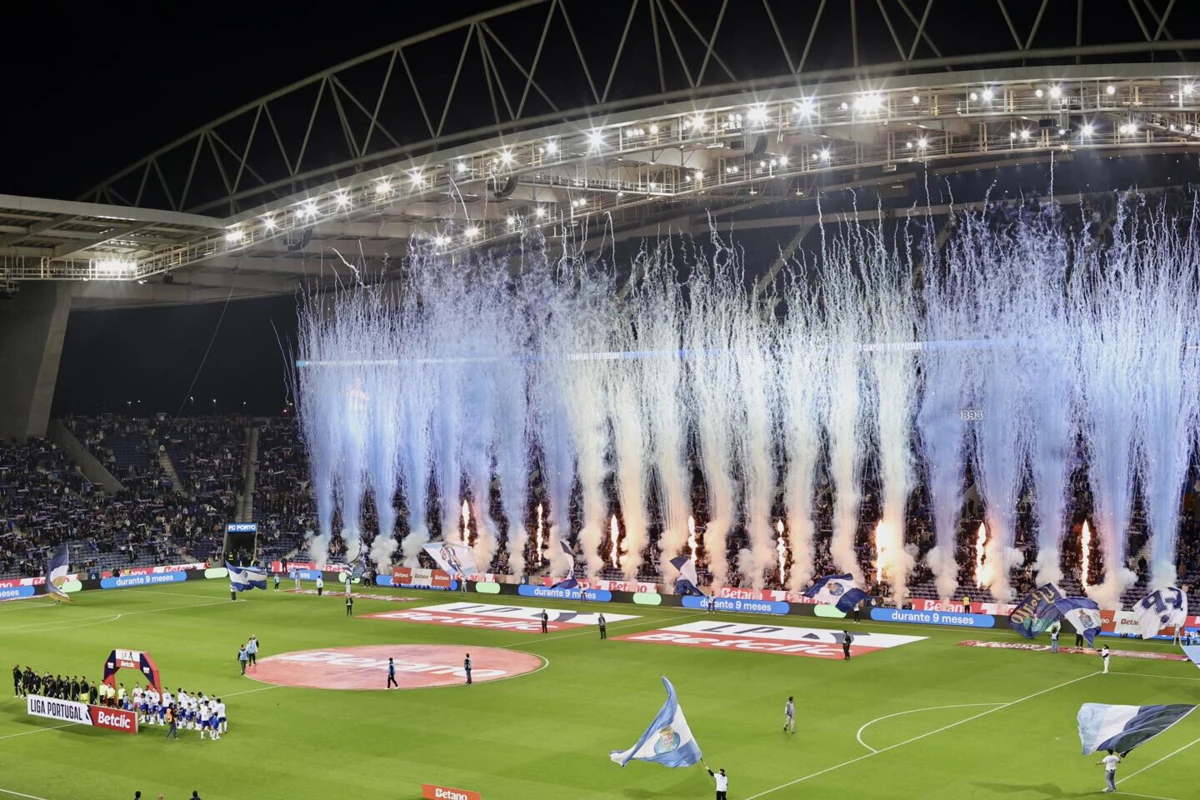 Festa no Dragão antes do apito inicial com o Casa Pia (Créditos: FC Porto)