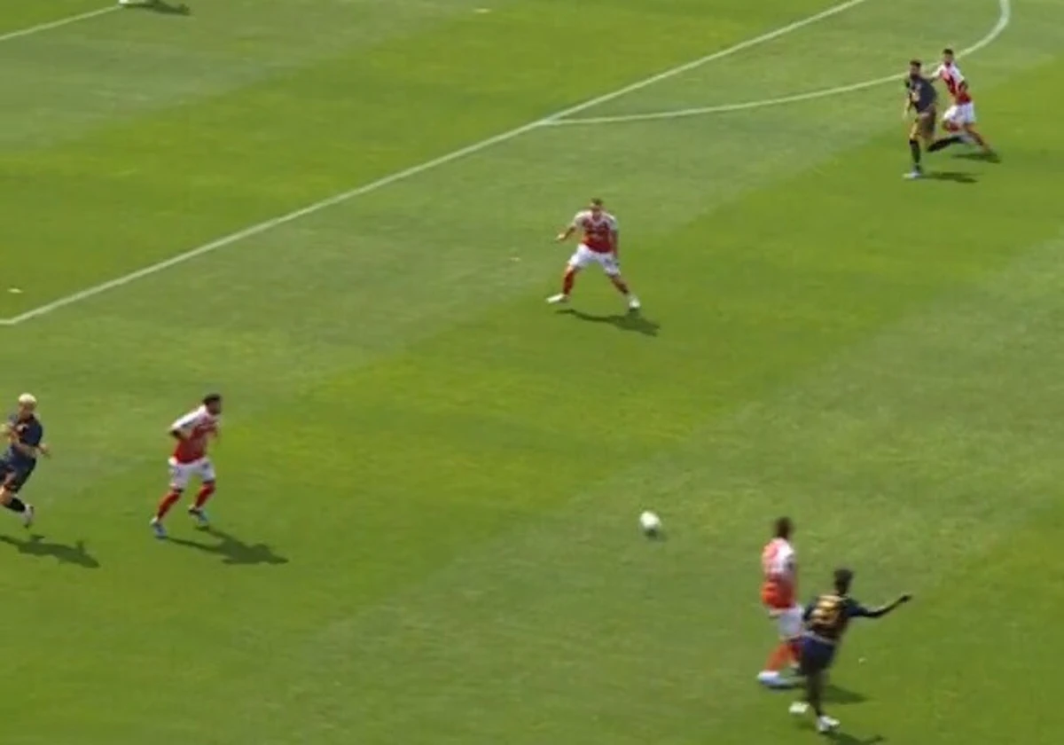 Assistência de Félix Correia para Giroud (créditos: Ligue 1)