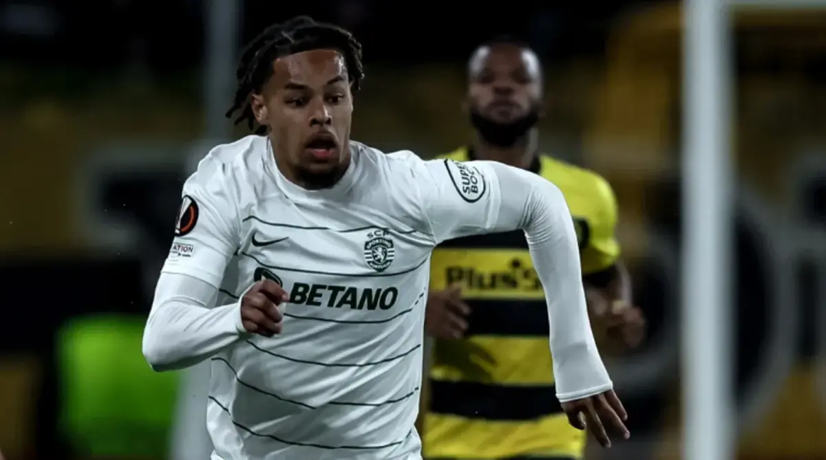 Koba Koindredi (Créditos: Sporting)