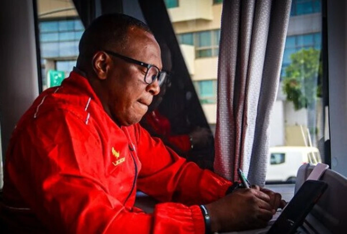 Imagem de contexto do artigo "Chiquinho Conde não pode ser ingrato com a pessoa que lhe assegura os salários"