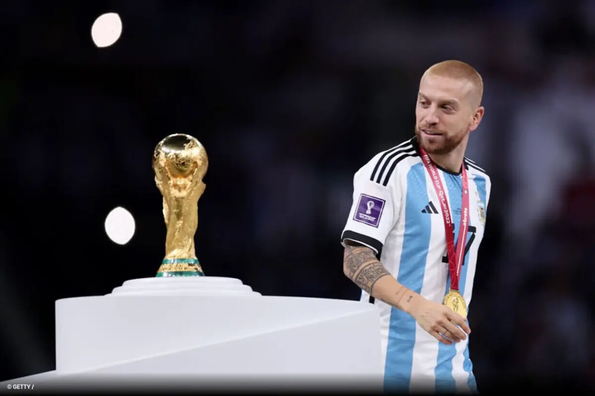 Papu Gómez sagrou-se campeão no Mundial'2022.