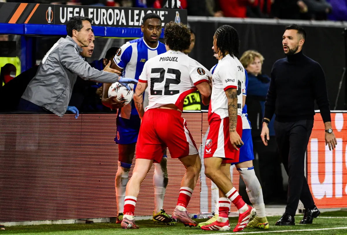 FC Porto volta a jogar para a Liga Europa