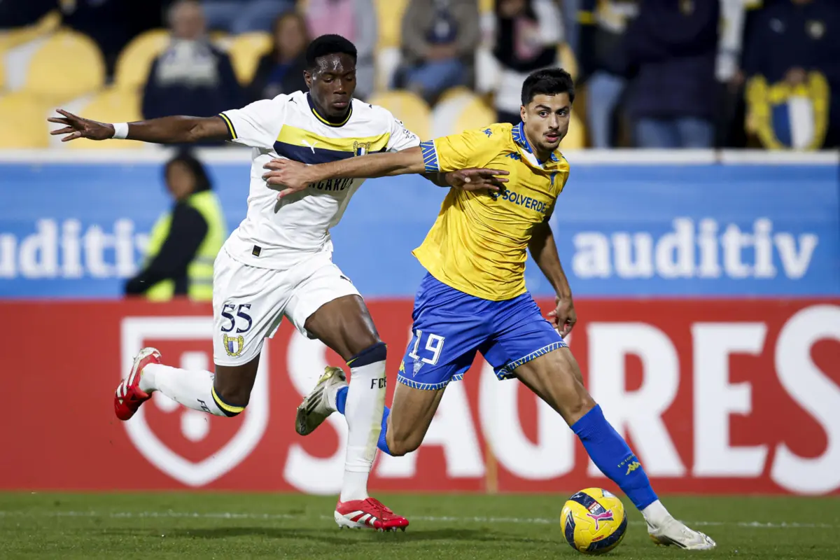 Ibrahima Ba em foco no Famalicão