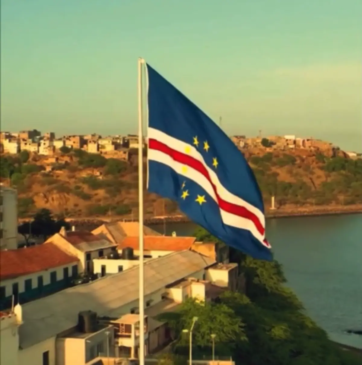 Imagem de contexto do artigo O vídeo de Cabo Verde após momento histórico: "Das nossas costas para o mundo..."