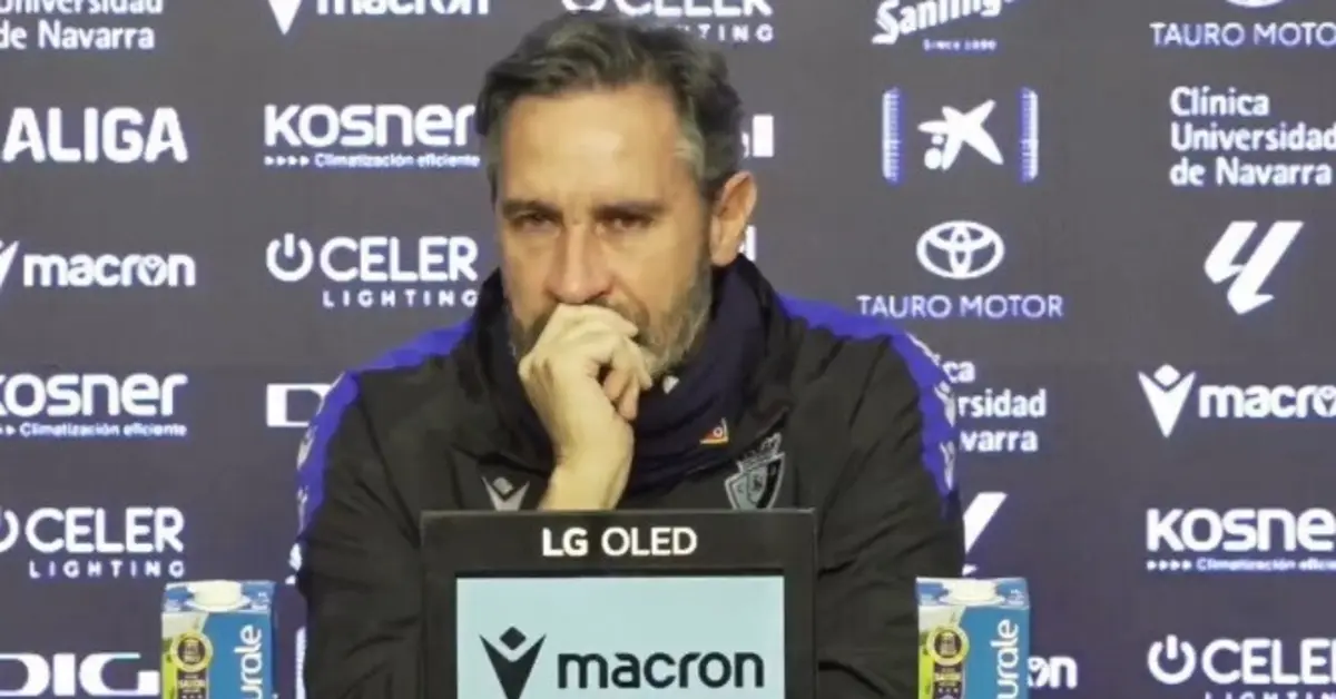 Imagem de contexto do artigo Treinador emociona-se ao falar de Valência: "Ainda que agora pareça difícil..."