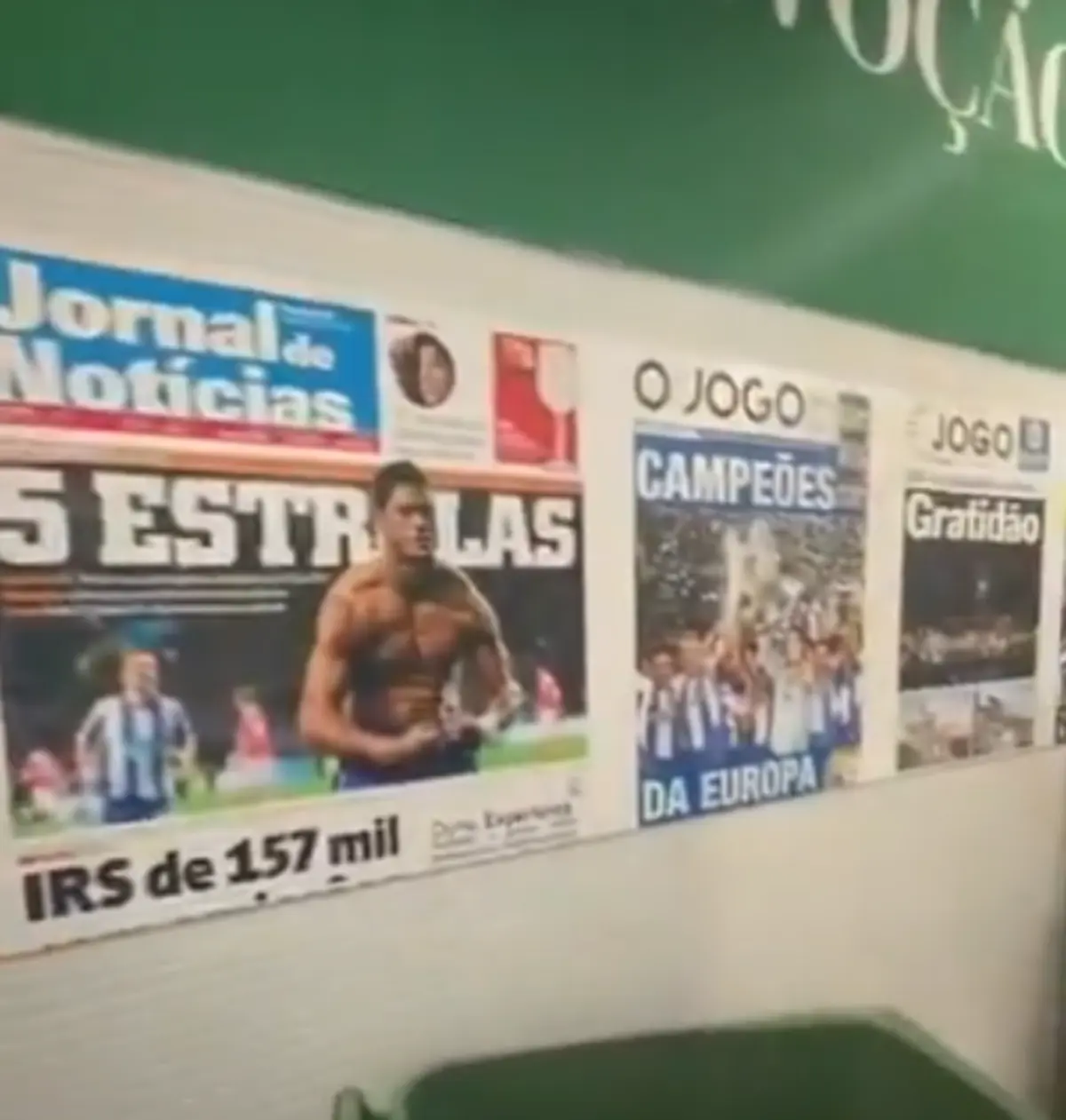 Imagem de contexto do artigo Sporting alega provocação, FC Porto fala em capas colocadas para visitas ao estádio