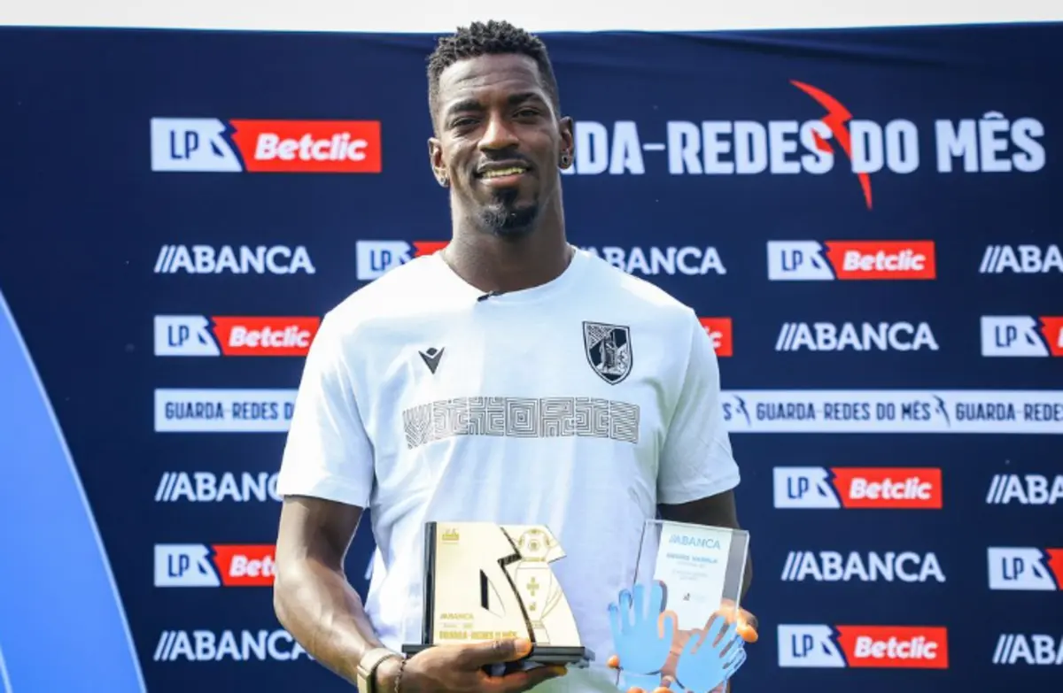 Imagem de contexto do artigo Bruno Varela recebe prémio: "É positivo e gratificante começar a época assim"