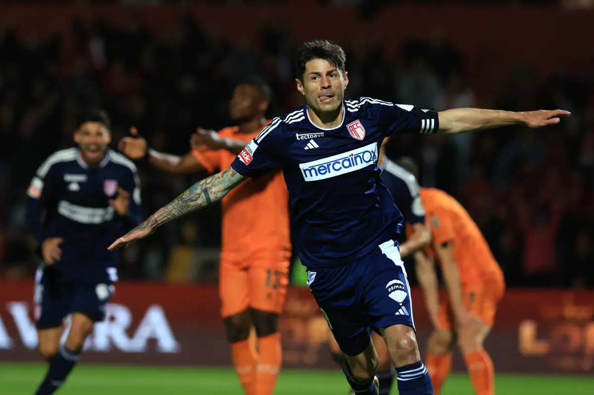 Nenê (Créditos: LUSA)