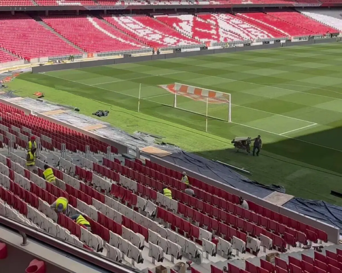 Imagem de contexto do artigo Reveladas imagens das obras para aumento da lotação do Estádio da Luz