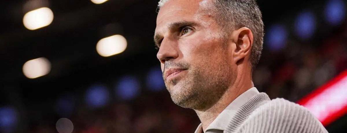 Imagem de contexto do artigo Van Persie troca comando técnico do Heerenveen pelo Feyenoord