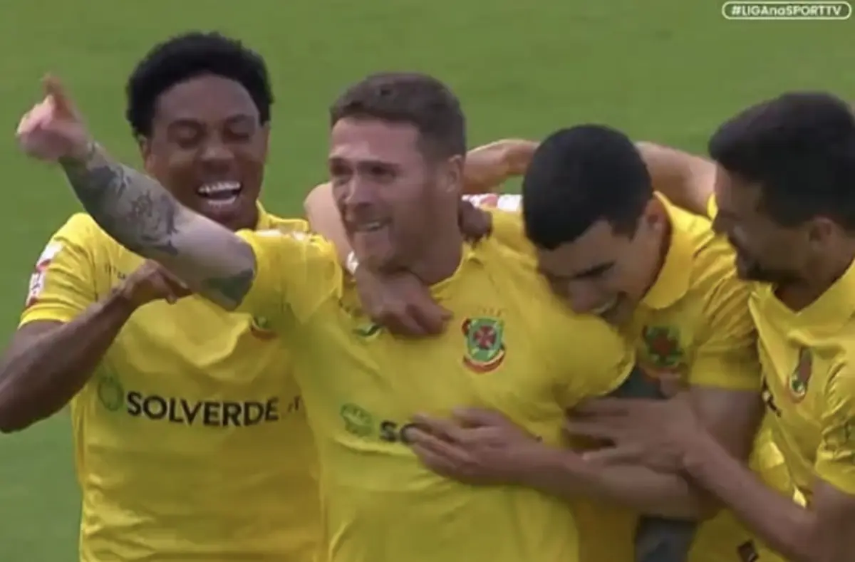 Imagem de contexto do artigo De luto, Antunes marcou no Paços-Leiria e dedicou ao pai. Ora veja