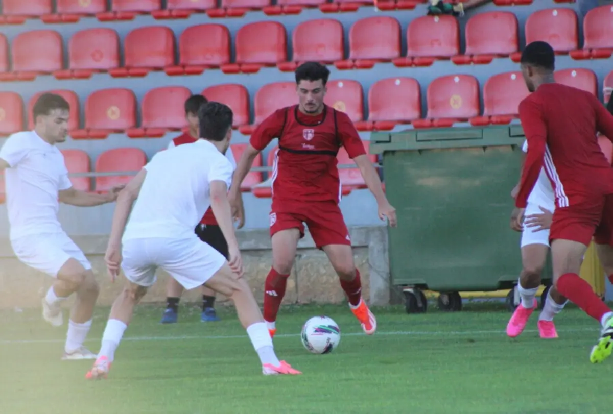 Imagem de contexto do artigo Aves SAD goleia Os Sandinenses em jogo de preparação