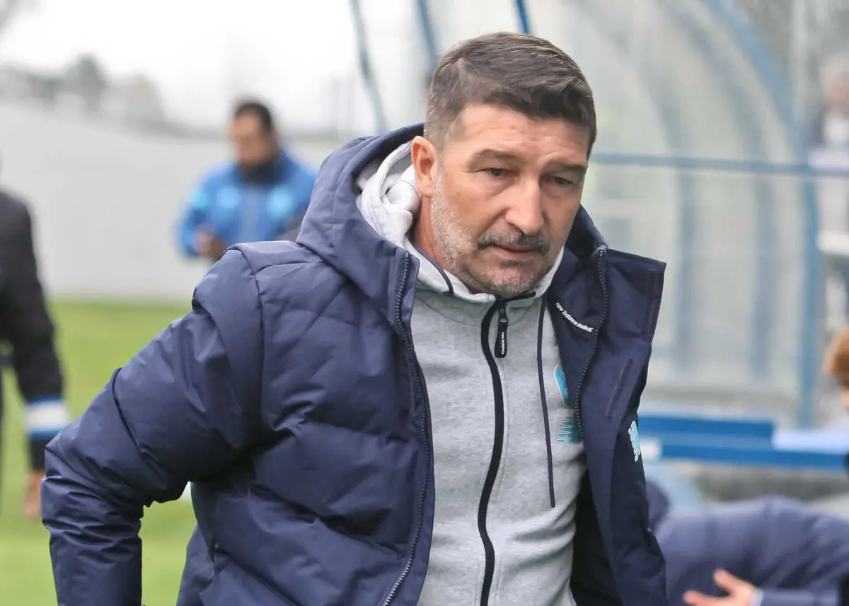 Imagem de contexto do artigo António Folha aguarda reunião com André Villas-Boas