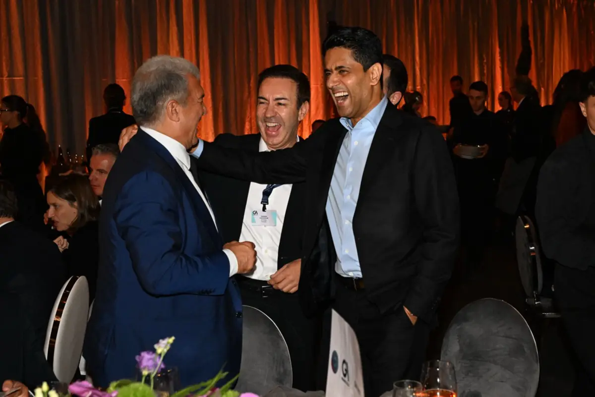 António Salvador com Laporta e Nasser Al-Khelaifi