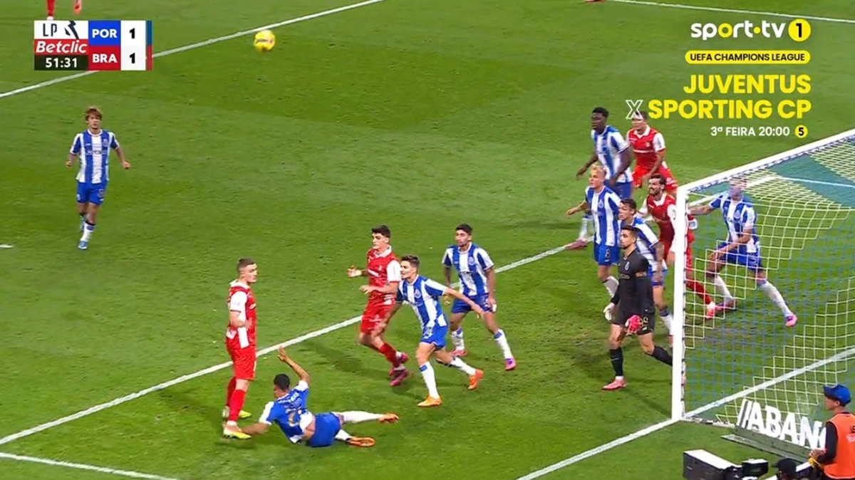 Imagem de contexto do artigo Víctor Gómez faz empate no FC Porto-Braga. Alberto Costa queixa-se de falta