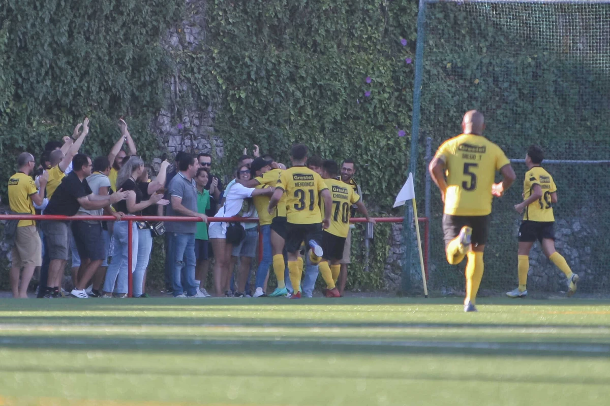 Imagem de contexto do artigo Sócios do Beira-Mar chumbam criação de SAD