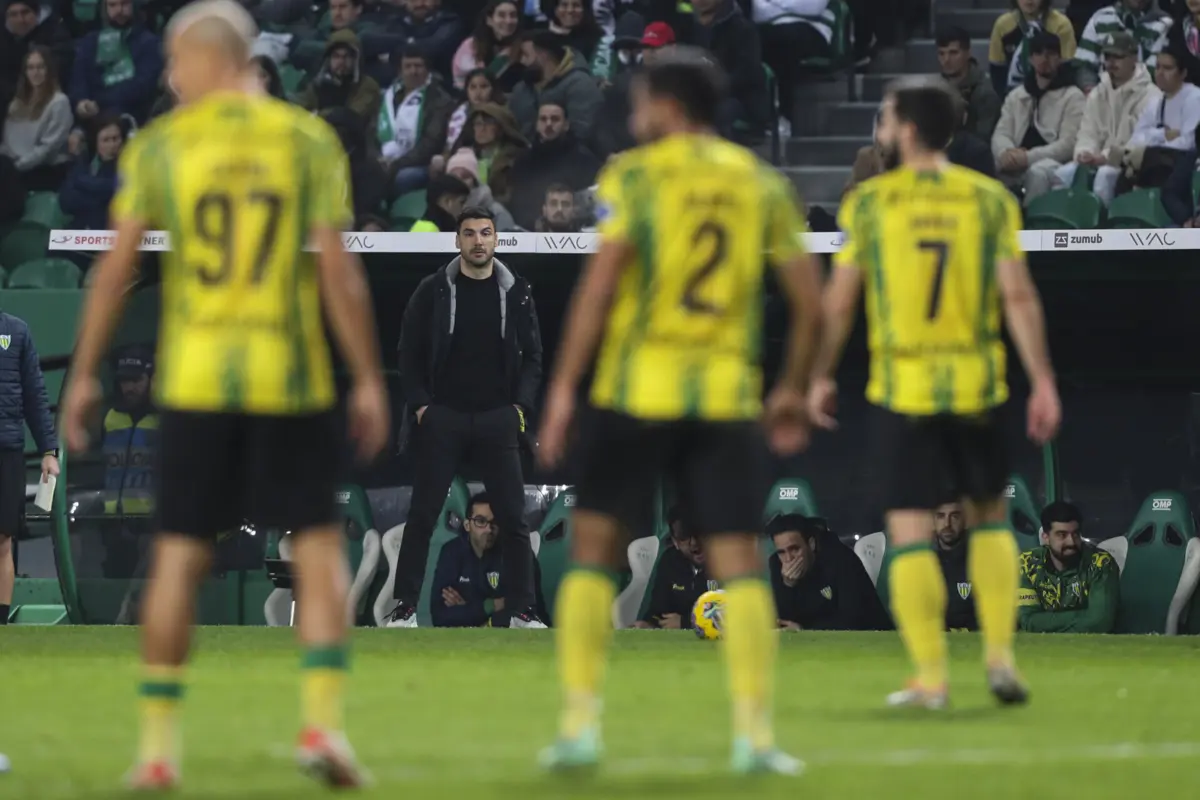 Tondela compete na II Liga (Créditos: Pedro Rocha/Global Imagens)