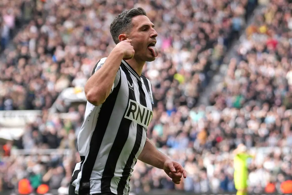 Newcastle goleia Tottenham e faz história na Premier League (AFP)