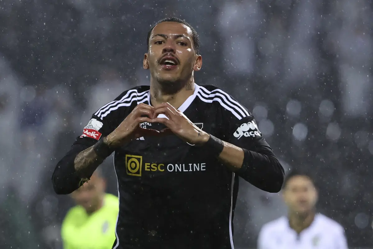 Clayton brilhou no Casa Pia (Créditos: Tony Dias/Global Imagens)