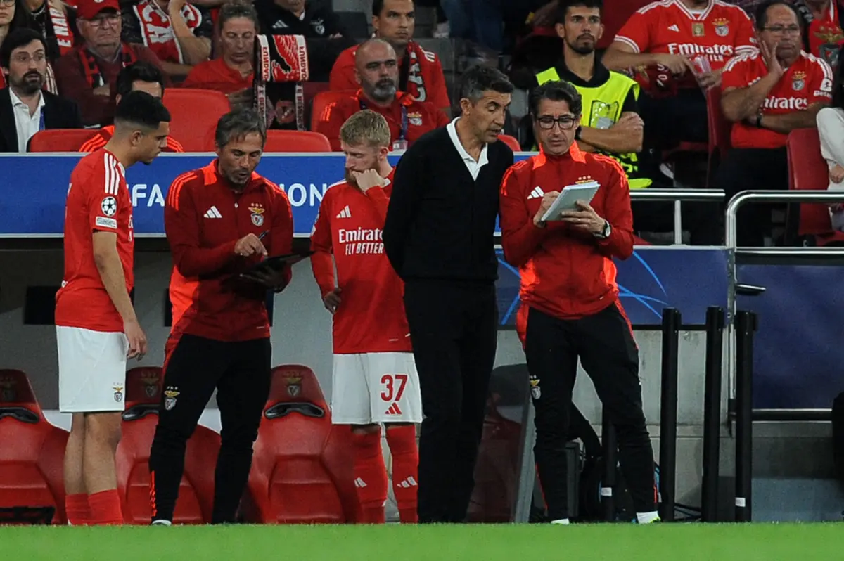 Bruno Lage ( Álvaro Isidoro )