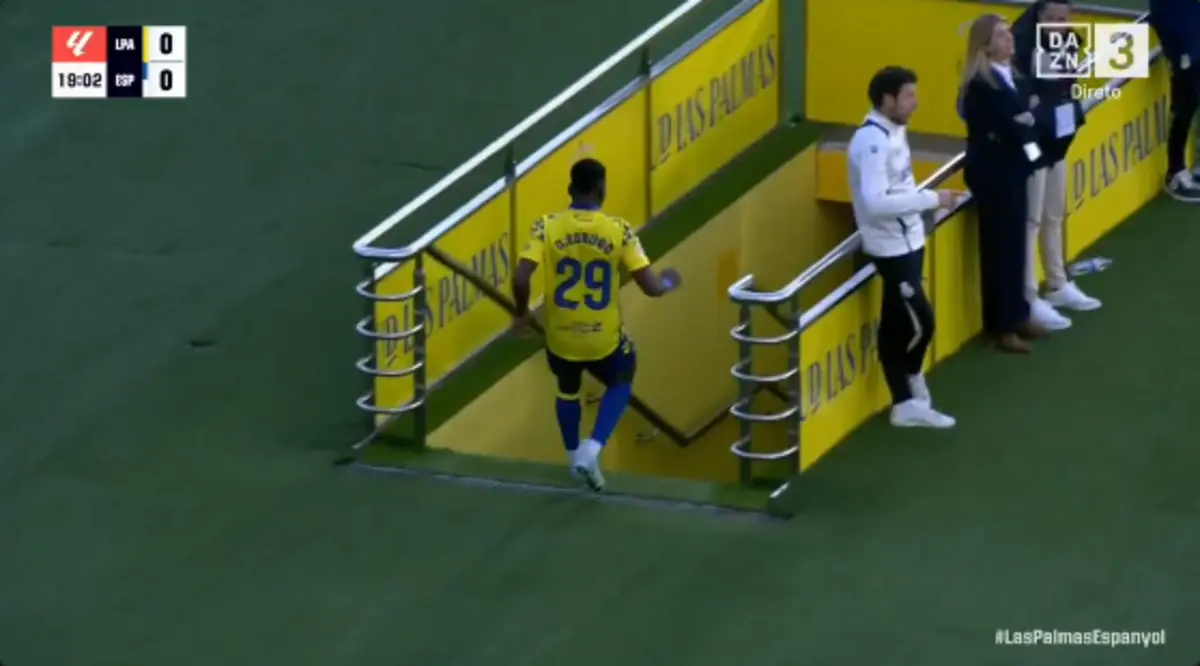 Imagem de contexto do artigo Insólito: Essugo teve de deixar o jogo para ir à casa de banho