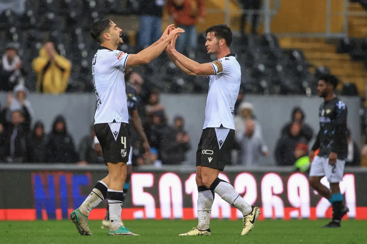 Tomás Händel à direita (Créditos: Miguel Pereira/Global Imagens)