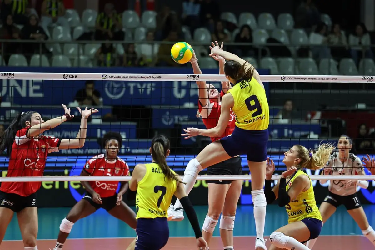 Imagem de contexto do artigo Champions feminina: Benfica perde contra o Fenerbahçe na estreia