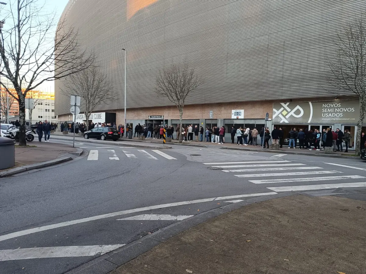 Imagem de contexto do artigo Muita afluência às eleições do Boavista: adeptos são encaminhados para o estádio