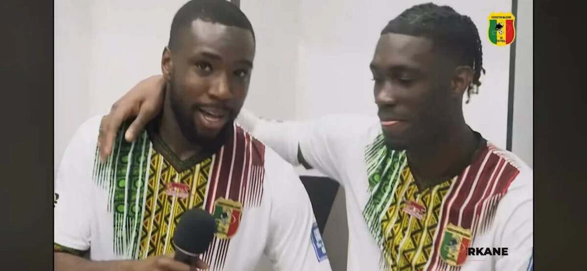 Imagem de contexto do artigo Central do Braga "virou" jornalista no estágio da seleção: veja o vídeo