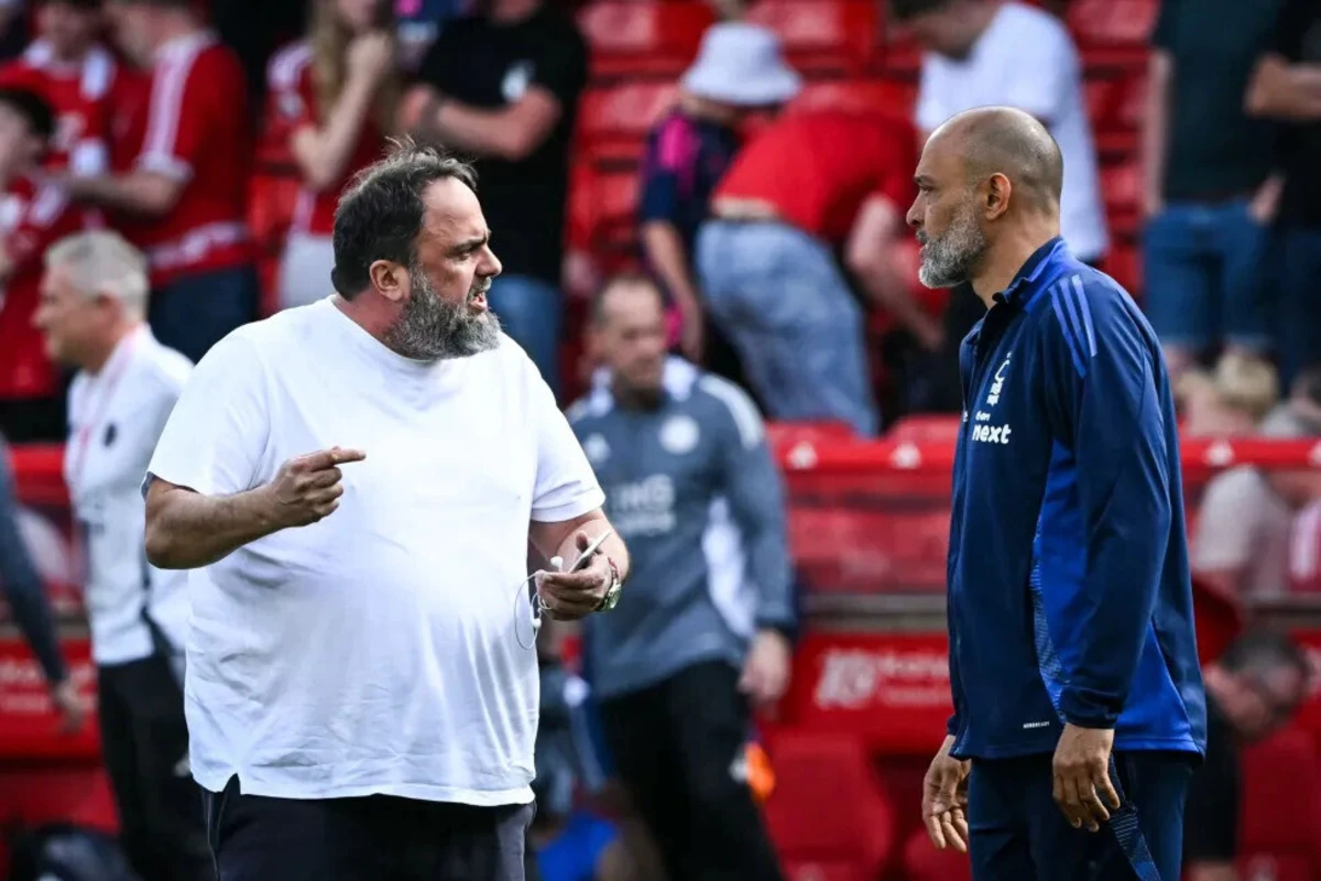 Marinakis e Nuno Espírito Santo
