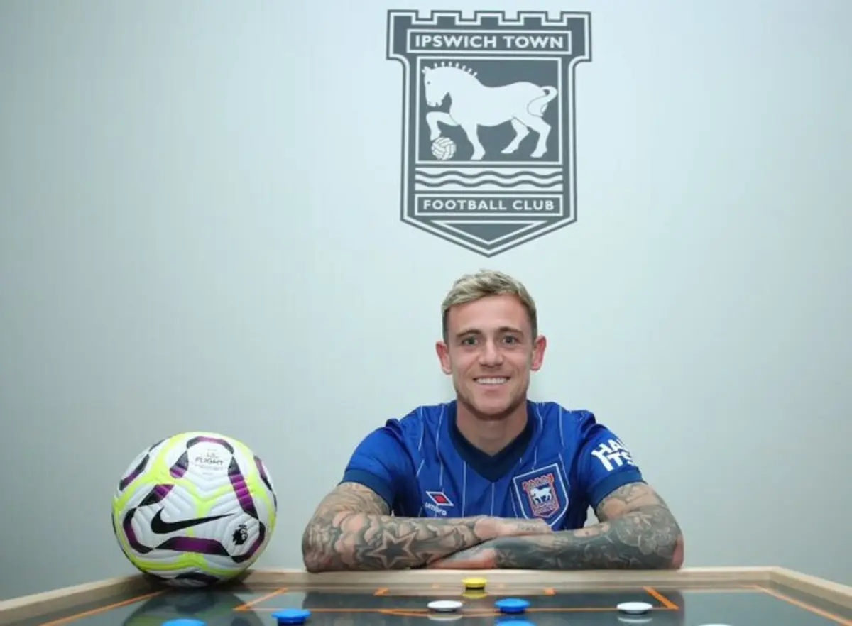Sammie Szmodics (créditos: Ipswich)