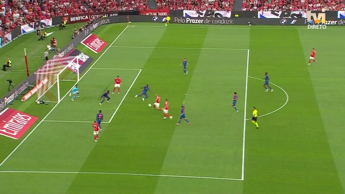 Imagem de contexto do artigo Benfica-Nice: Aursnes marca e aproxima encarnados do play-off da Champions. Ora veja